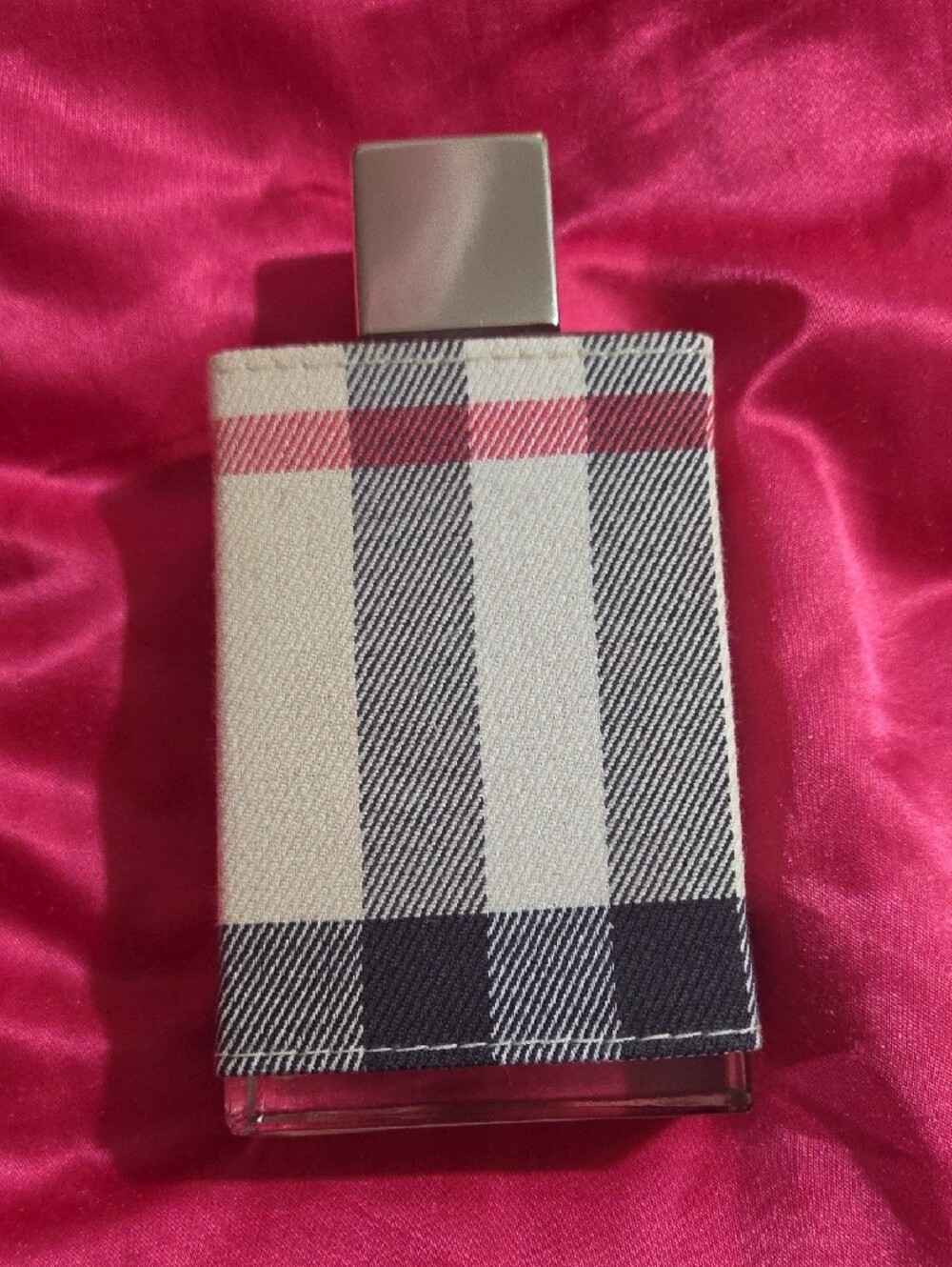 Burberry London Women's Box - Cream & Pink Plaid - Picture 3 of 4
